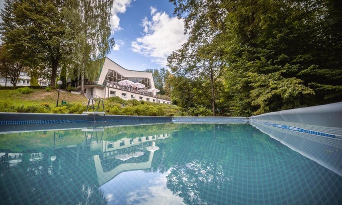 Beczkow Hotel | Hotel Ameliówka
