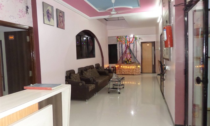 Dhule Hotel | Hotel Amit Plaza