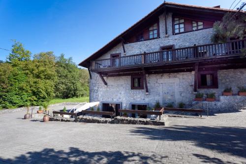 Etxebarria Hotel | Hotel Antsotegi