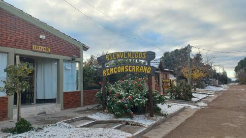San Agustin de Valle Fertil Hotel | Hotel Rincon Serrano