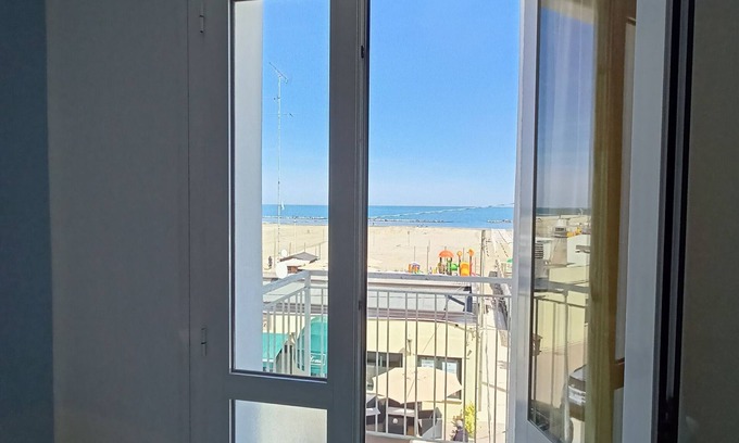 Porto Garibaldi Hotel | Hotel Ariston