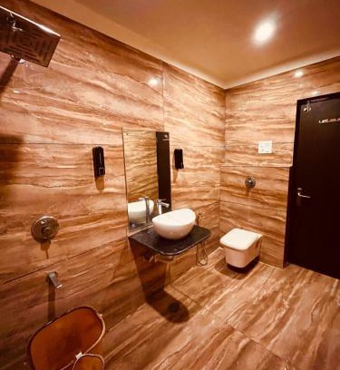 Haridwar Hotel | Hotel Aura Residency, A Four Star Luxury Hotel & Resort, Haridwar
