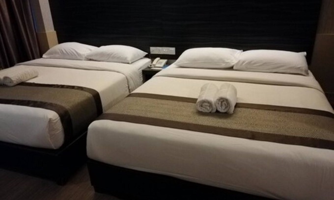 Taman Mount Austin Hotel | Hotel Austin Paradise - Mount Austin