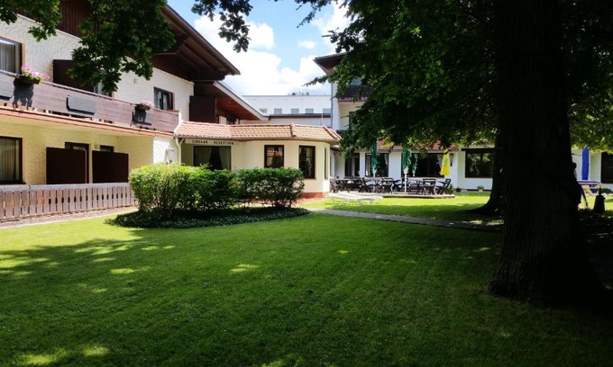 Bad Konig Hotel | Hotel Büchner Garni