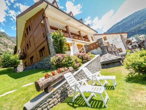 Pallusieux Hotel | Hotel Beau Sejour Pré-Saint-Didier