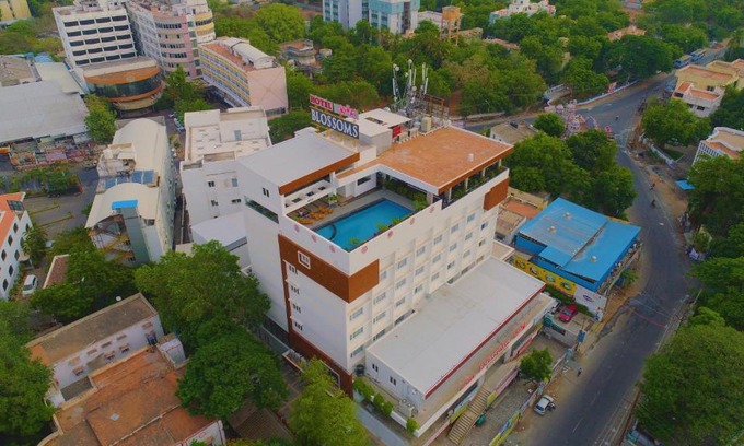Tiruchirappalli Hotel | Hotel Blossoms