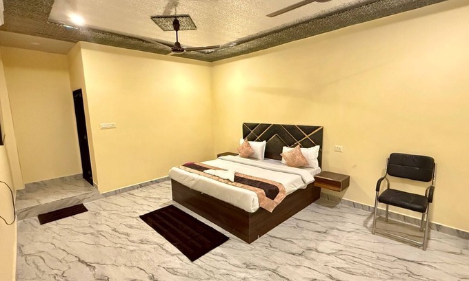 Gorakhpur Hotel | Hotel Blu Heaven