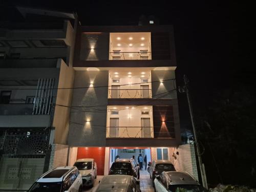 Jabalpur Hotel | Hotel Blueberry