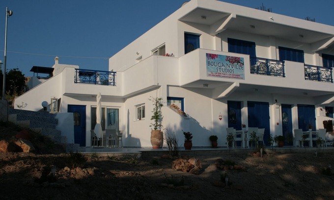 Stegna Hotel | Hotel Bouganville studios