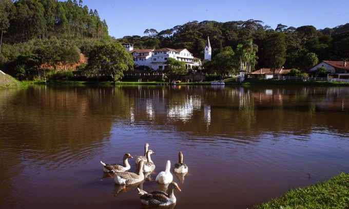 Sacra Familia do Tingua Hotel | Hotel Fazenda Santa Barbara