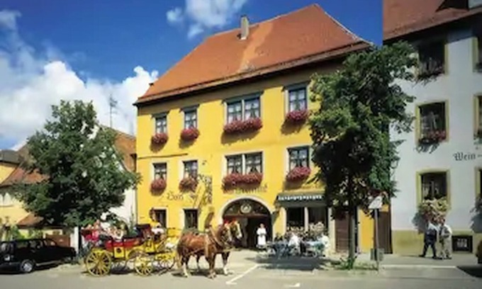 Rothenburg Old Town Hotel | Hotel BurgGartenpalais