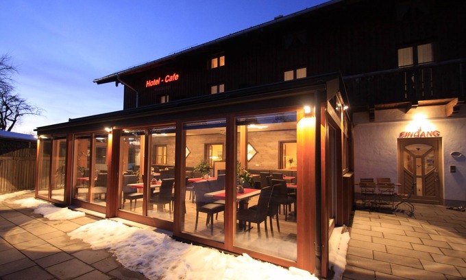 Egling Hotel | Hotel Cafe Hanfstingl