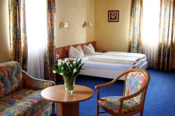 Bad Abbach Hotel | Hotel-Cafe Rathaus