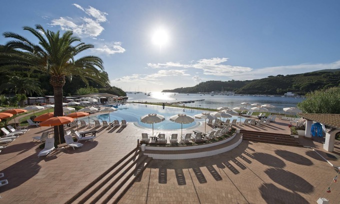 Mola Hotel | Hotel Cala di Mola
