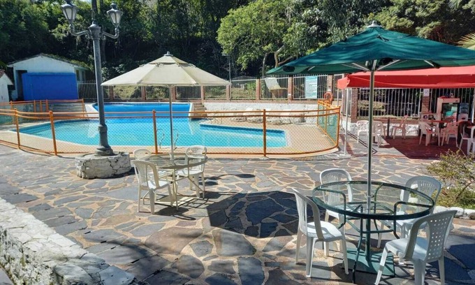 Pacho Hotel | Hotel California Pacho