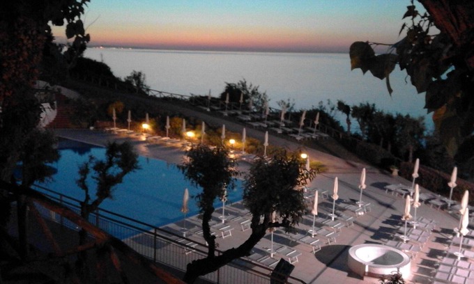 Gabicce Mare Hotel | Hotel Capo Est