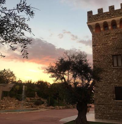 Pietradefusi Hotel | Hotel Castello Torre in Pietra