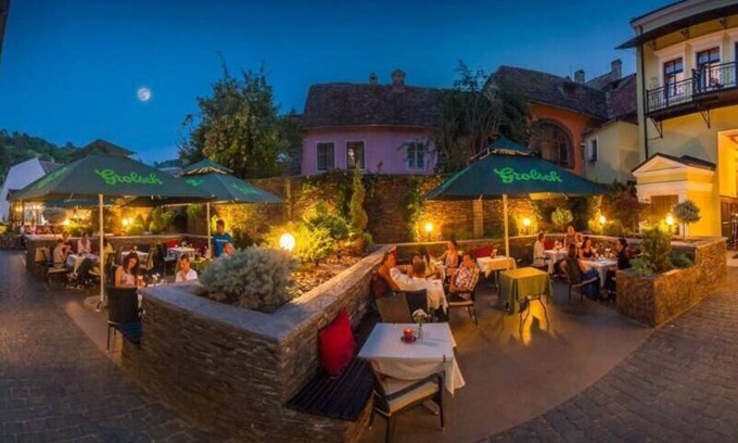 Sighisoara Hotel | Hotel Central Park