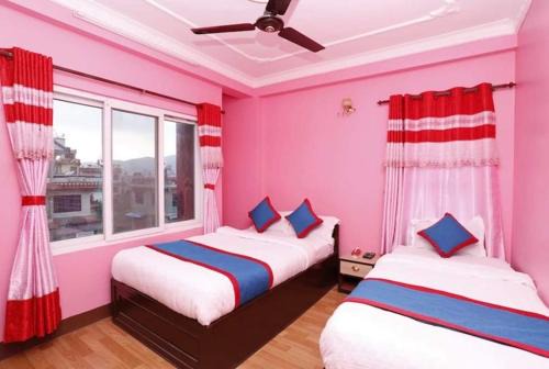 Kathmandu Hotel | Hotel Chandragiri Paradise