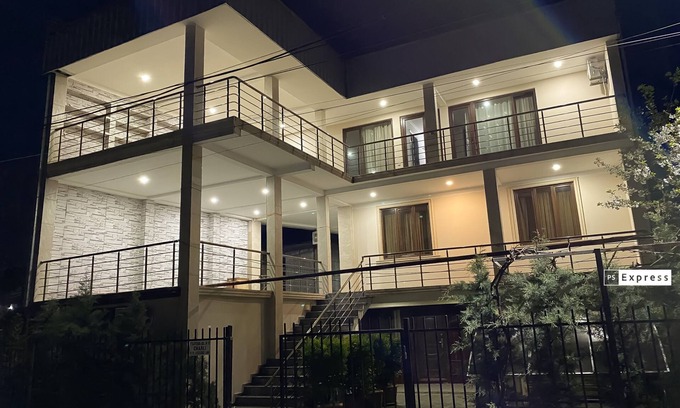 Kobuleti Hotel | Hotel Charli