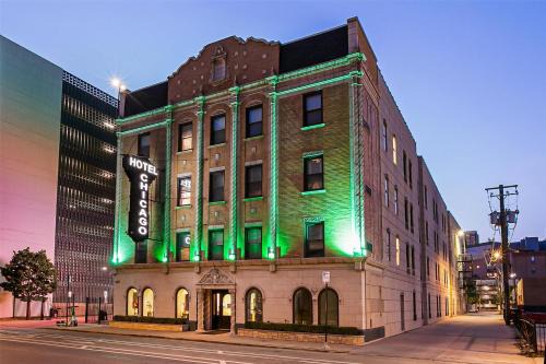 Near West Side Hotel | Hotel Chicago West Loop, SureStay Collection by Best Western