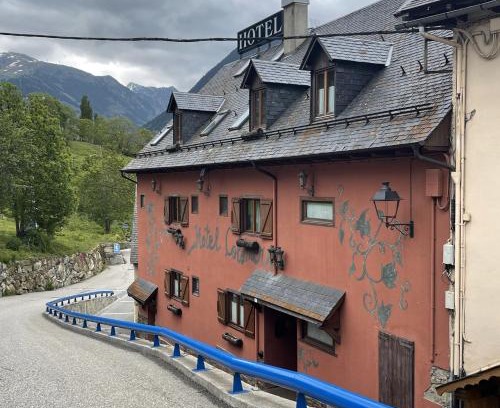 Salardu Hotel | Hotel Colomers