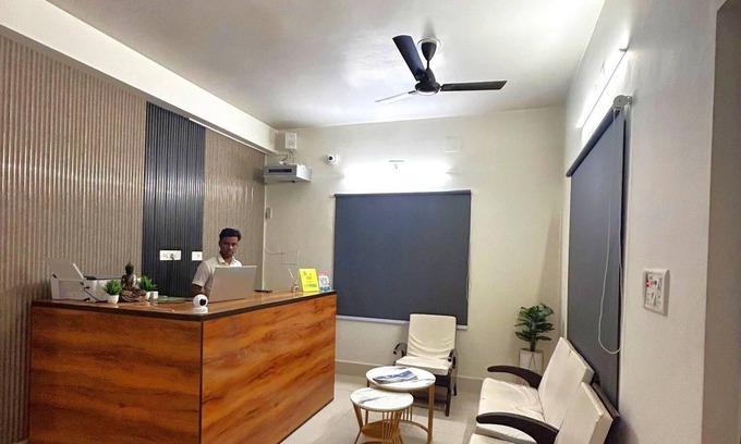 Patia Hotel | Hotel Crystal INN