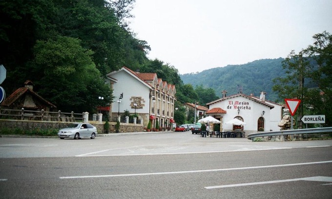 Borlena Hotel | Hotel De Borleña