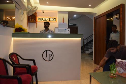 Ranchi Hotel | Hotel Deluxe