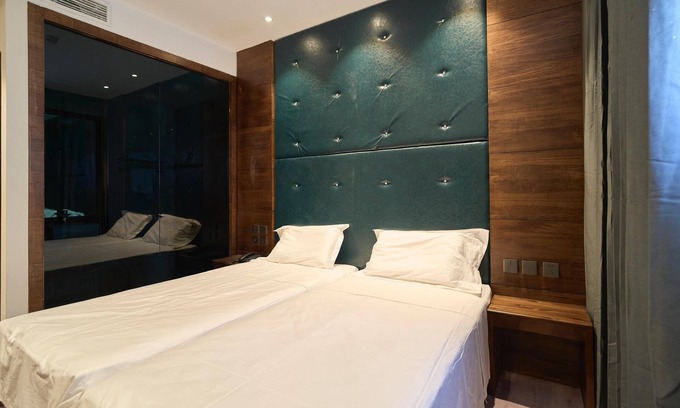 Moscardo Hotel | HOTEL DORSETT