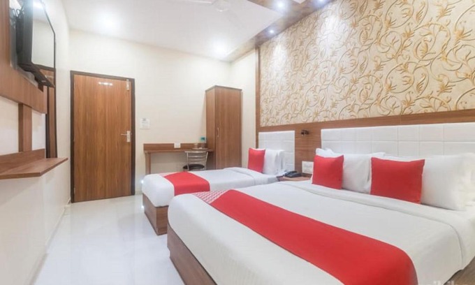 Goregaon East Hotel | Hotel Durga Elite Mumbai