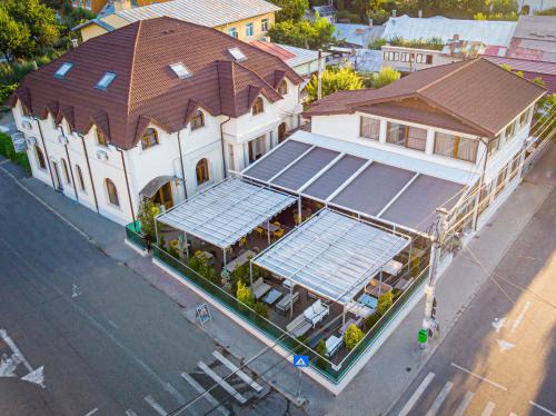 Ramnicu Sarat Hotel | Hotel Eden
