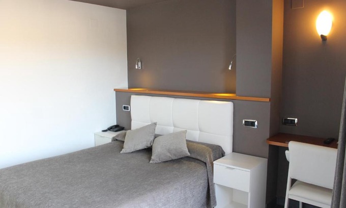 Valderrobres Hotel | Hotel El Salt