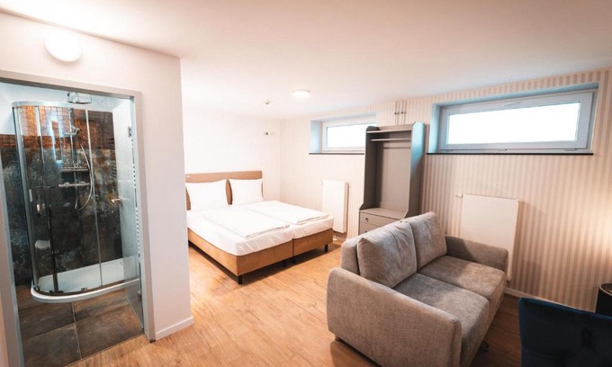 Wittenberge Apartment | Hotel Elbe-Herz-Appartement