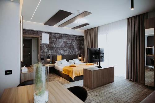 Cisnadie Hotel | Hotel Epic Centrum