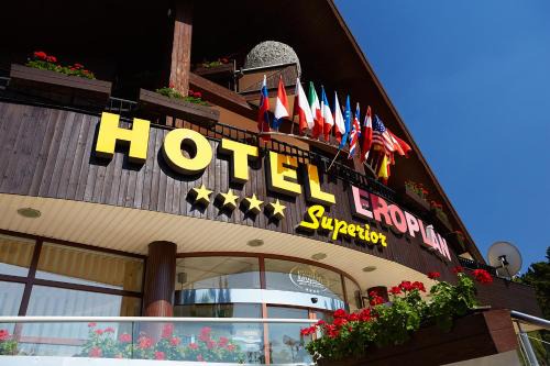 Roznov Pod Radhostem Hotel | Hotel Eroplán