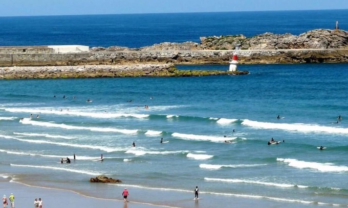 San Vicente de la Barquera Hotel | Hotel Playa de Merón