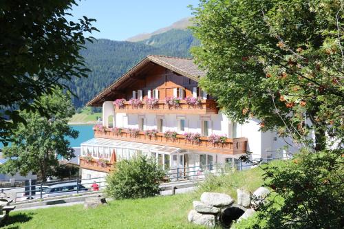 Resia Hotel | Hotel Etschquelle