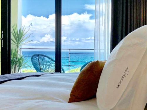 Sail Rock Beach Hotel | Hotel Everyday Life