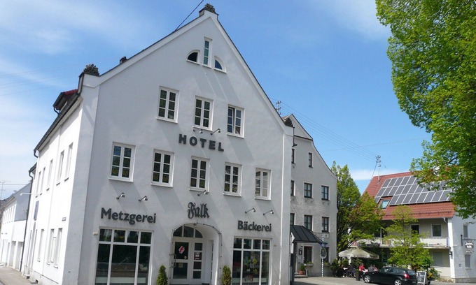 Krumbach Hotel | Hotel Falk