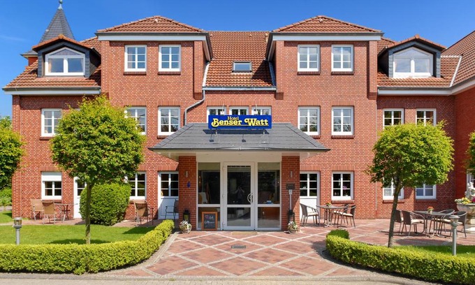 Esens Hotel | Hotel Garni Benser Watt