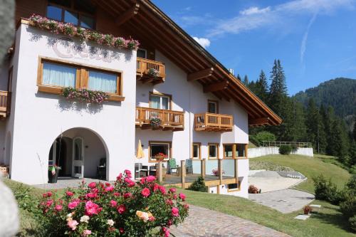 Santa Fosca Hotel | Hotel Garni Civetta