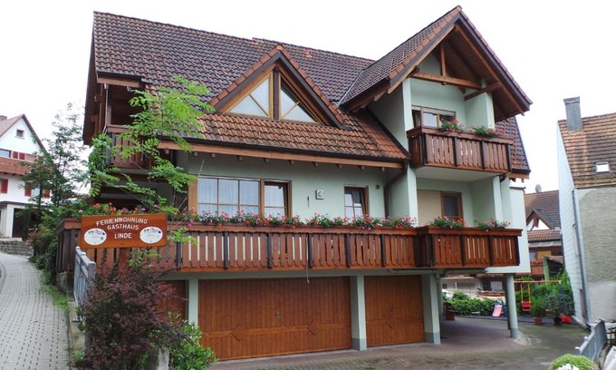 Lauf House | Hotel garni zur Linde