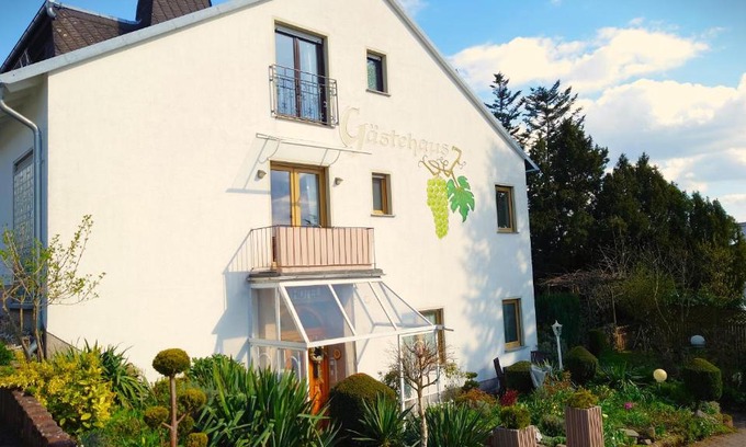 Hoehr-Grenzhausen Hotel | Hotel Garni Zur Traube