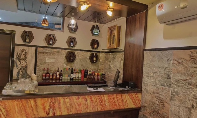 Latur Hotel | Hotel Garuda Executive
