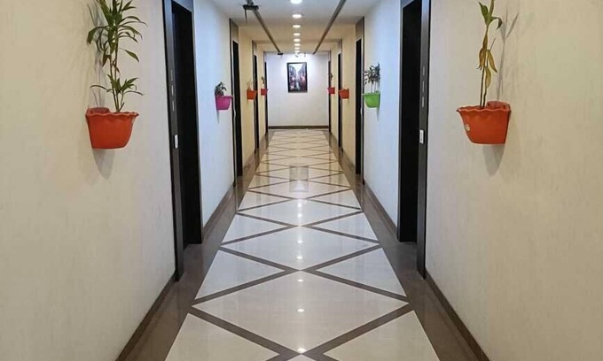 Gandhidham Hotel | Hotel Grand Ambience