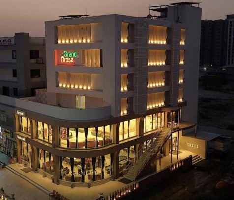 Sanand Hotel | Hotel Grand Arose