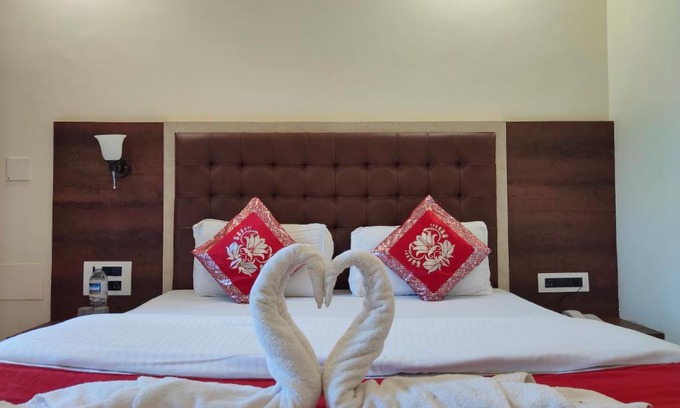 Ganpatipule Hotel | Hotel Grand Ganesha