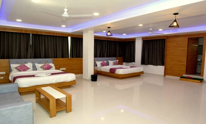 Vallabh Vidhyanagar Hotel | Hotel Green Leaf