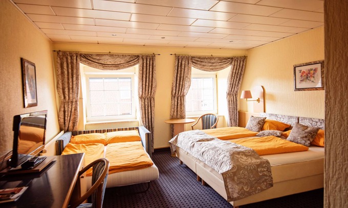 Soltau Hotel | Hotel Heideparadies